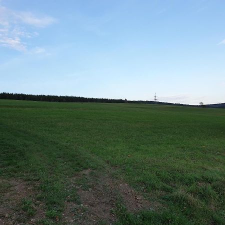 Andinas Ferienwohnung In Ruhiger Lage Direkt Am Wald Wilnsdorf Luaran gambar